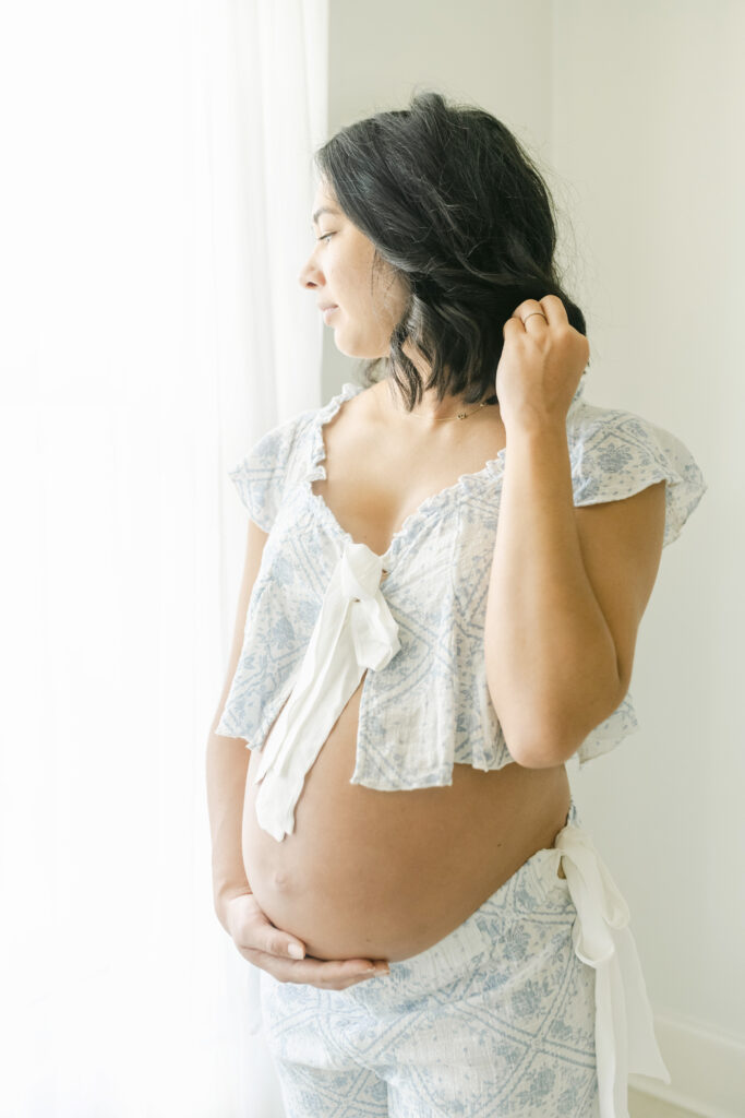 Alpharetta Natural Light Studio Maternity Photographer
